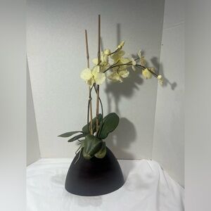 Orchid Flower Artificial Real Look & Touch in Ceramic Vase